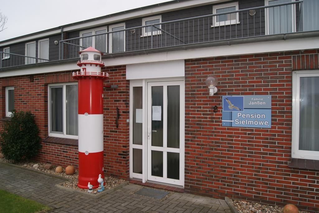 Pension Sielmoewe Neuharlingersiel Esterno foto